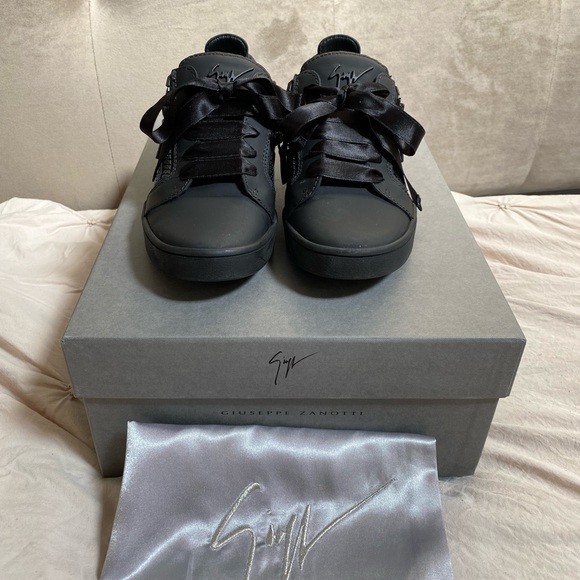 Brek Satin Lace Sneaker